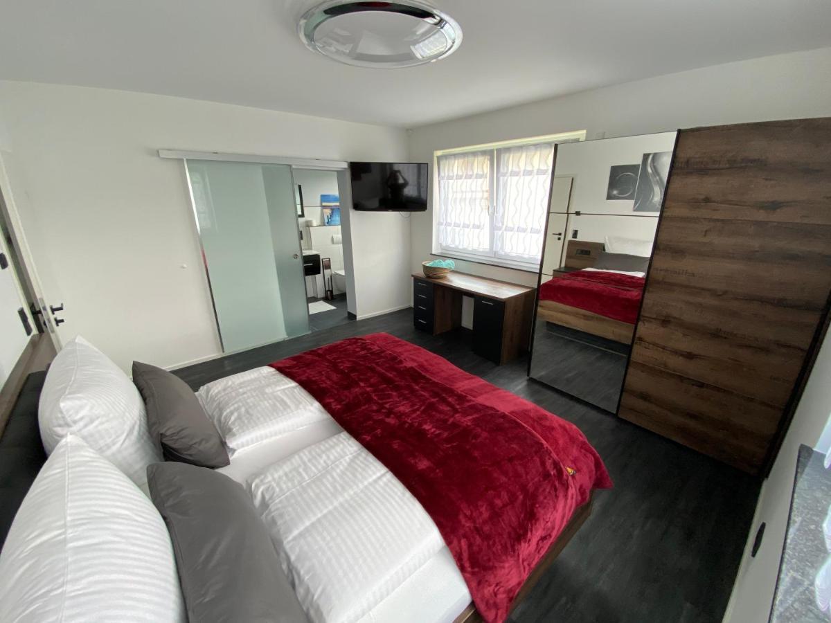 Apartments Saaldorf-Ferienhaus Mit 6 Apartments 45Qm-120Qm Direkt Am Thueringer Meer-Bleilochtalsperre Бад-Лобенштайн Экстерьер фото