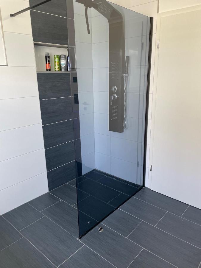 Apartments Saaldorf-Ferienhaus Mit 6 Apartments 45Qm-120Qm Direkt Am Thueringer Meer-Bleilochtalsperre Бад-Лобенштайн Экстерьер фото