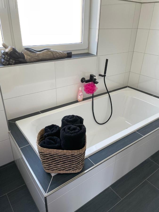 Apartments Saaldorf-Ferienhaus Mit 6 Apartments 45Qm-120Qm Direkt Am Thueringer Meer-Bleilochtalsperre Бад-Лобенштайн Экстерьер фото